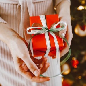 herzenswünsche-zu-weihnachten-verschenken-weihnachtsgeschenke-passend-für-jeden-geschenkbox-